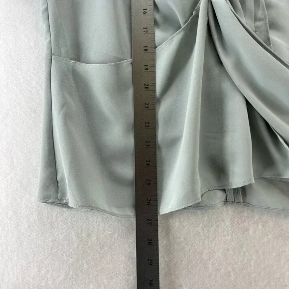 EXPRESS Blouse Size XL Crepe Surplice Twist Front Dolman Sleeve Back Zip Gray - Picture 8 of 13